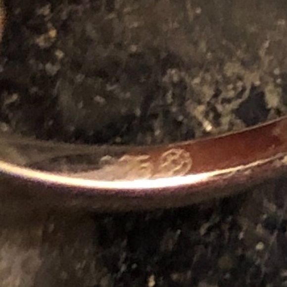 Amethyst and pave diamond cocktail ring - Picture 6 of 6